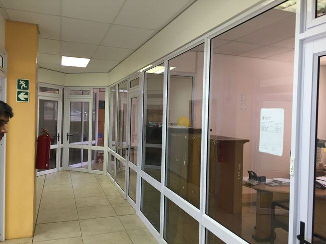 Government offices, Brits – image 3