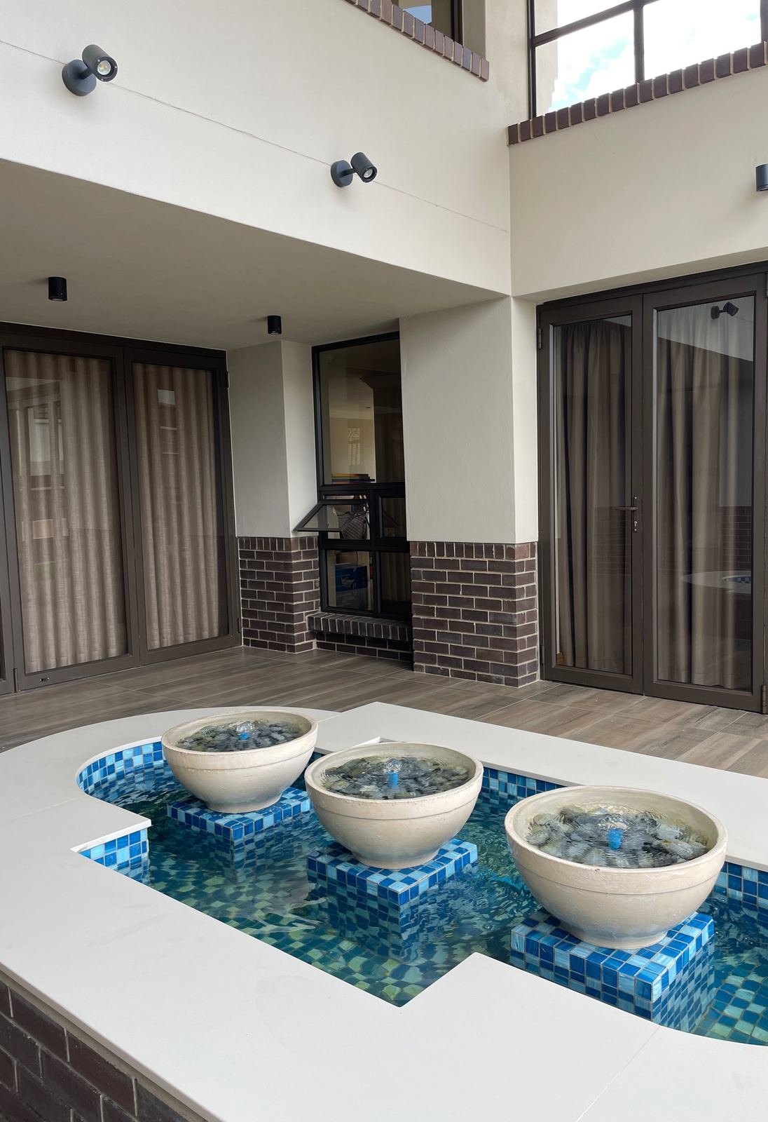A water court between living spaces