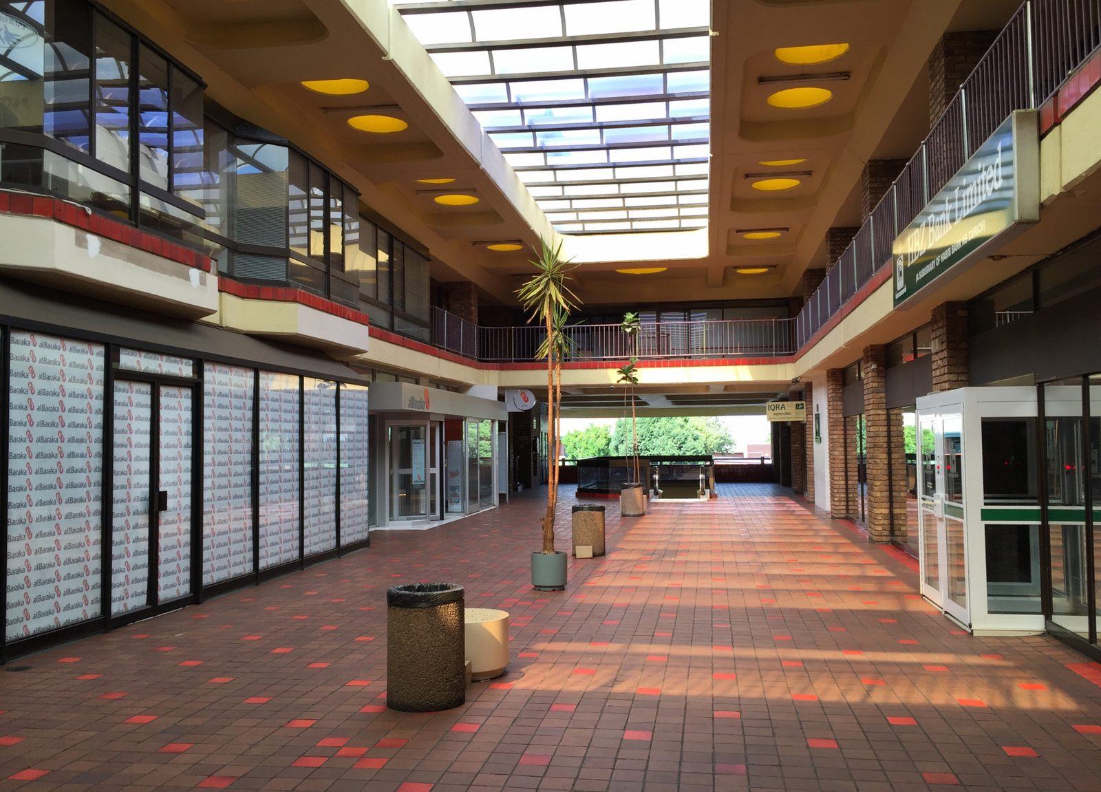 Laudium Plaza
