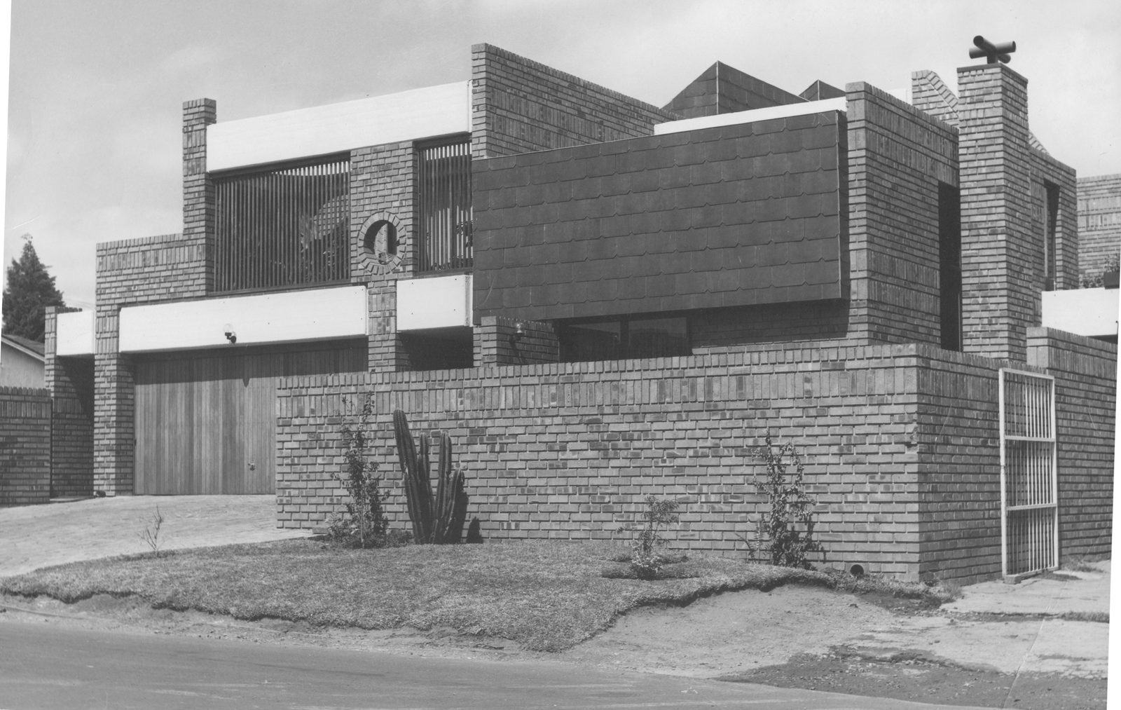 House AS Motani – image 2